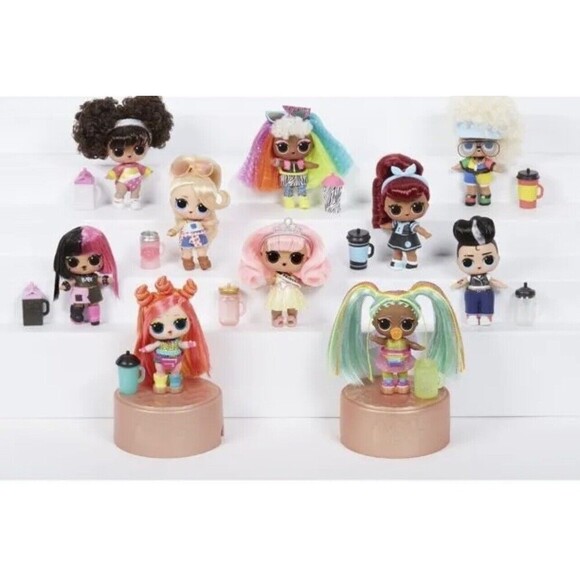 L.O.L. Surprise! Hairgoals Makeover Series Doll with 15 Surprises - Picture 2 of 3